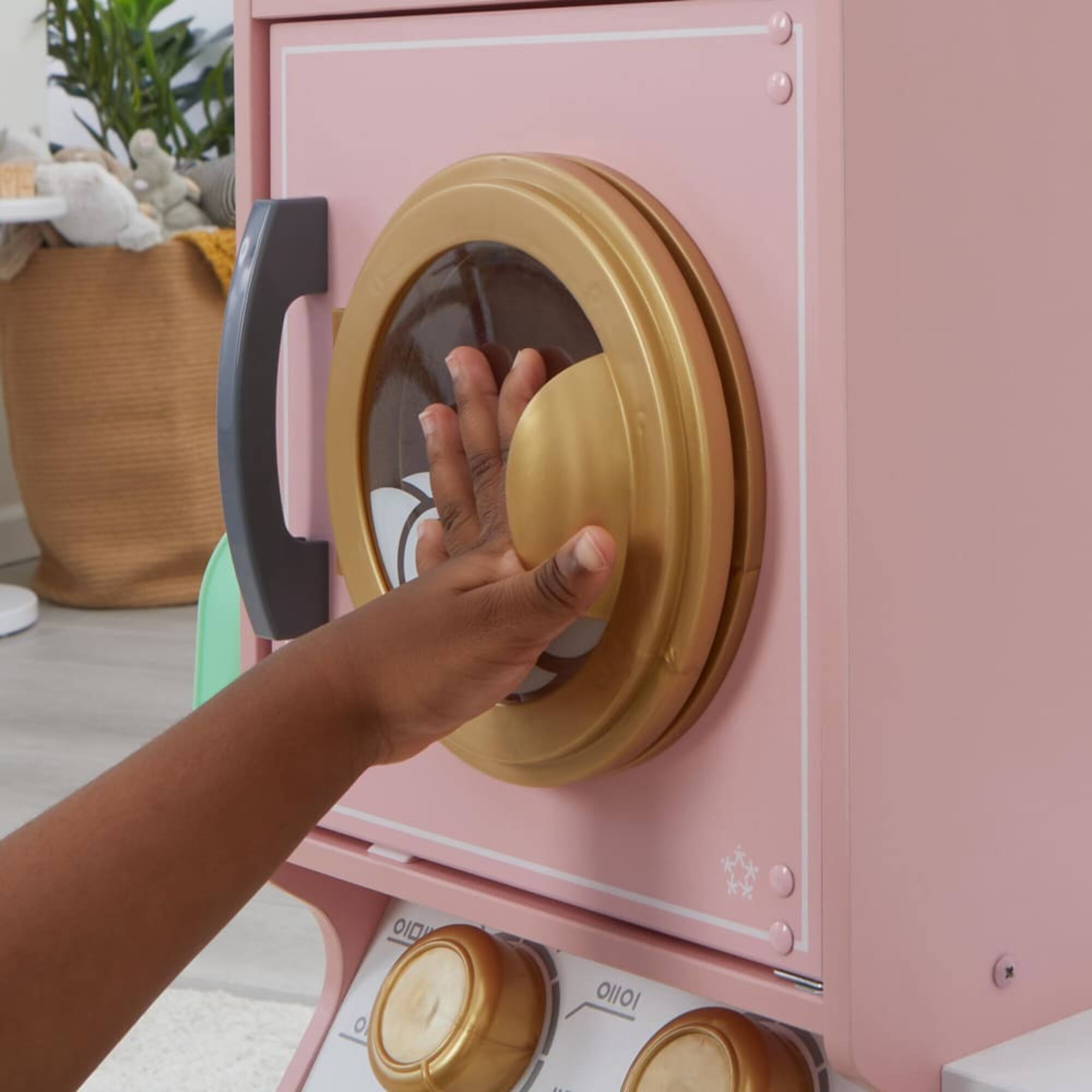 KidKraft Wooden Laundry Play Set with Stacking Washer & Dryer Toy & 4 Accessories